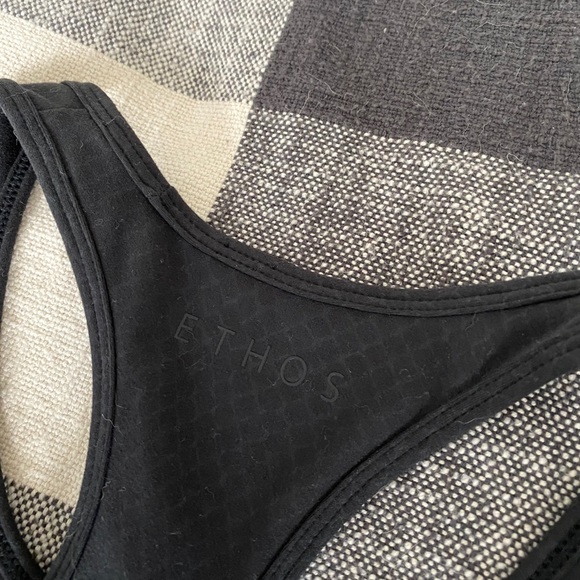 Ethos Magic Tank - Picture 3 of 4